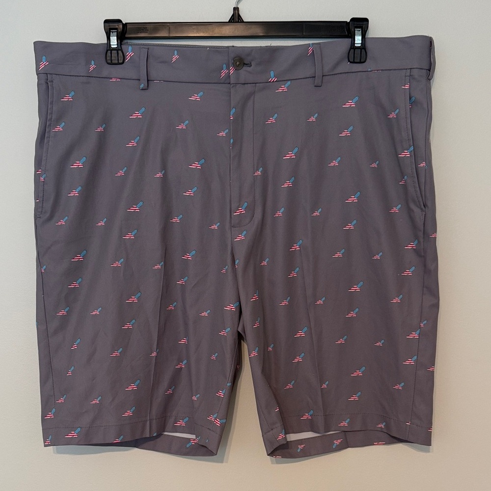 Walter Hagen Mens 42 Golf Shortsβ Gray American Flag Eagle Patriotic Performance